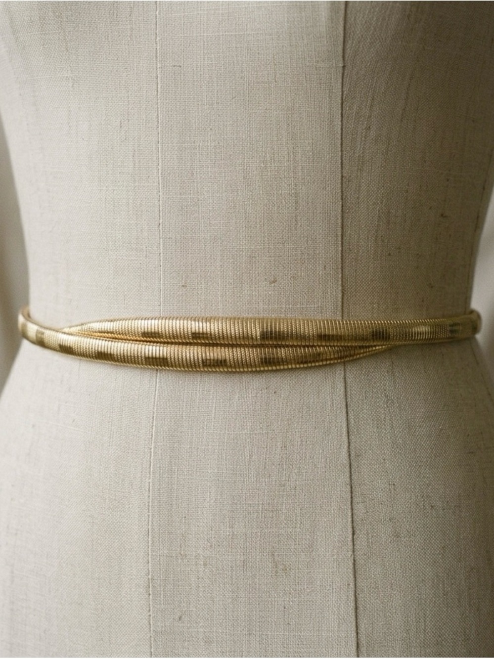 Vintage Gold Tone Metal Crossover Stretch Belt Size Small Length 29.5” 80s 90s